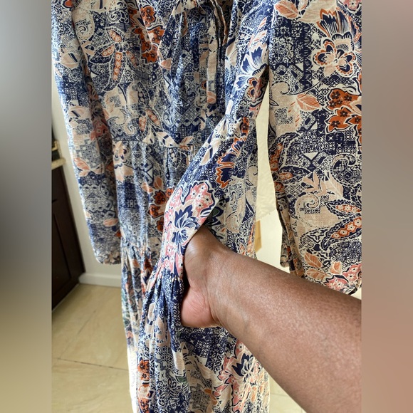 Moon River Floral Dress - Picture 6 of 10